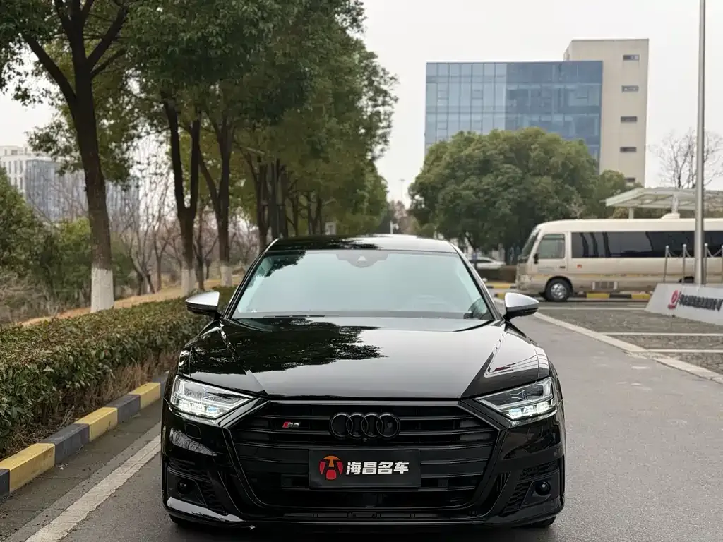 Audi S8 2022 из CN, фото 2