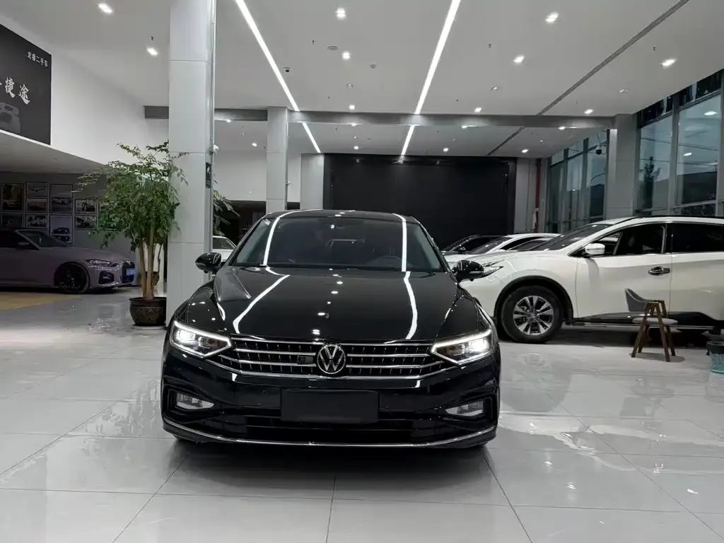 Volkswagen Magotan 2023 из CN, фото 10