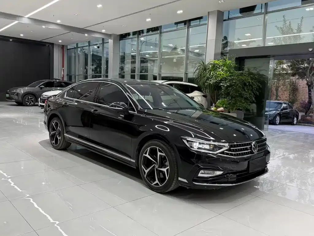 Volkswagen Magotan 2023 из CN, фото 6