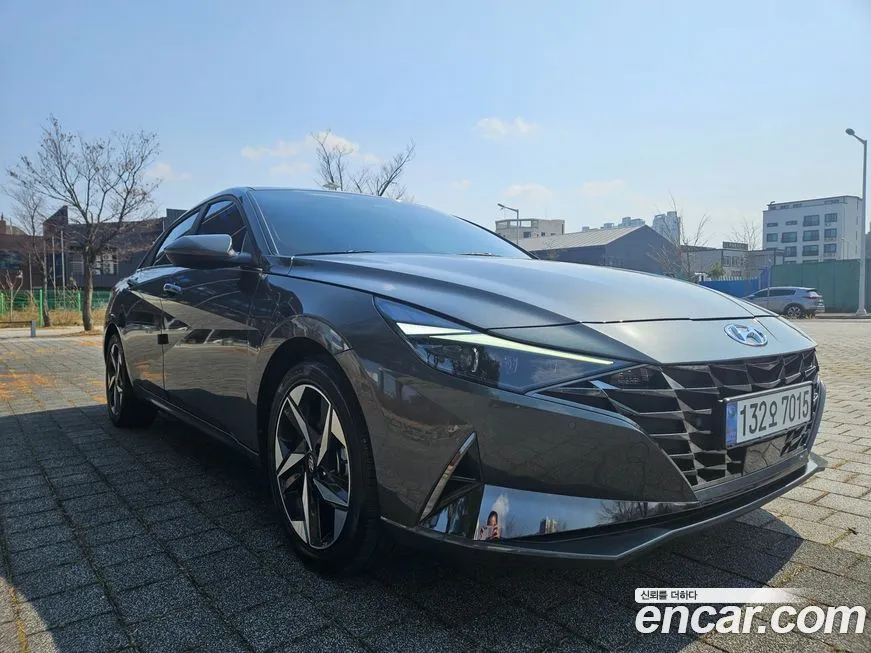Hyundai AVANTE — фото 1
