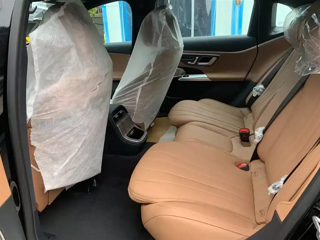 Mercedes-Benz E-Class 2026 из CN, фото 7