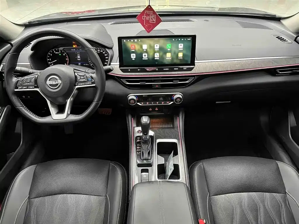 Nissan Teana — фото 2