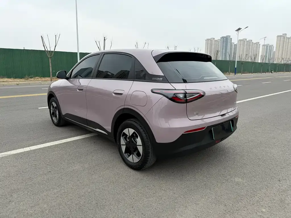 Geely Starburst — фото 9