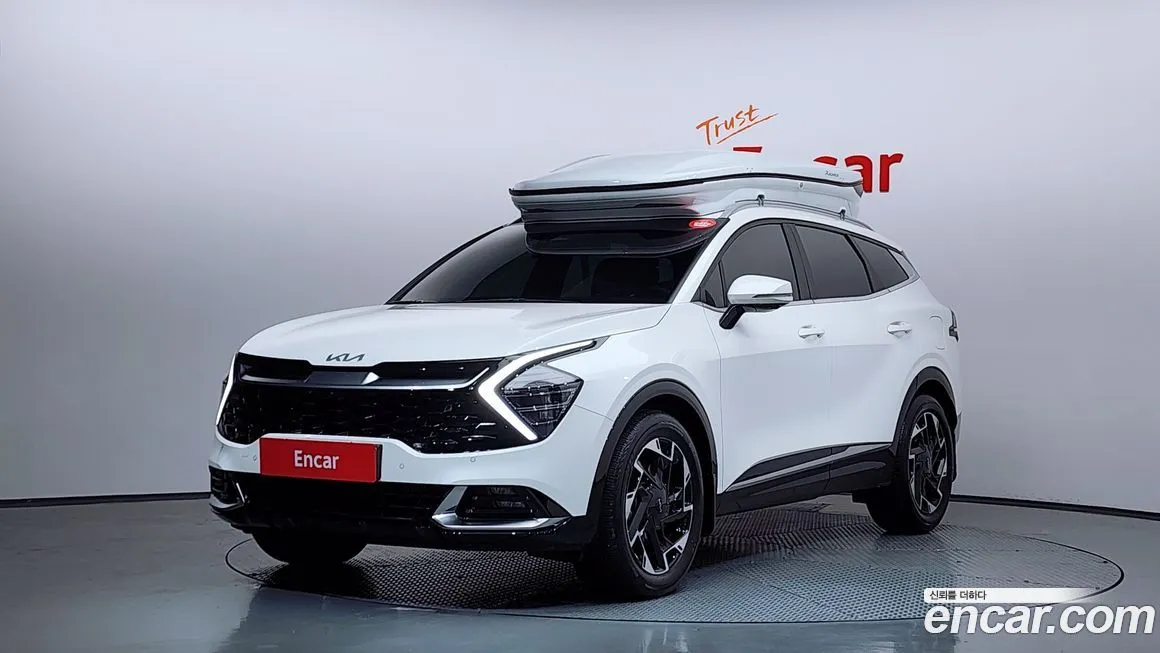 Kia Sportage — фото 1