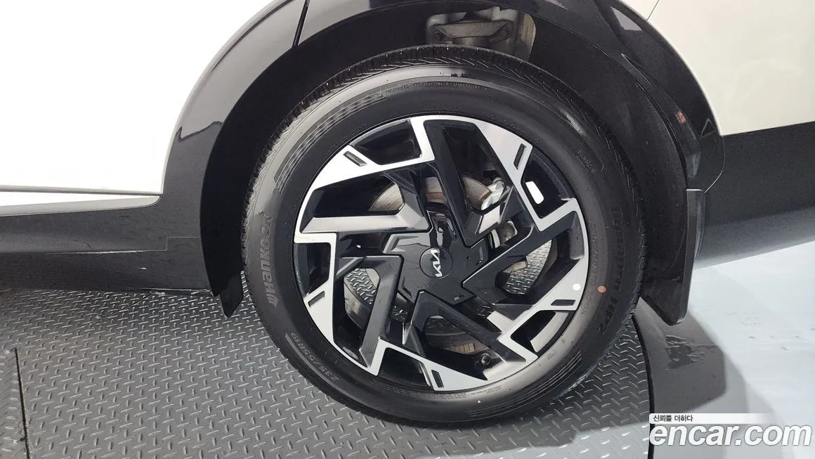 Kia Sportage — фото 9