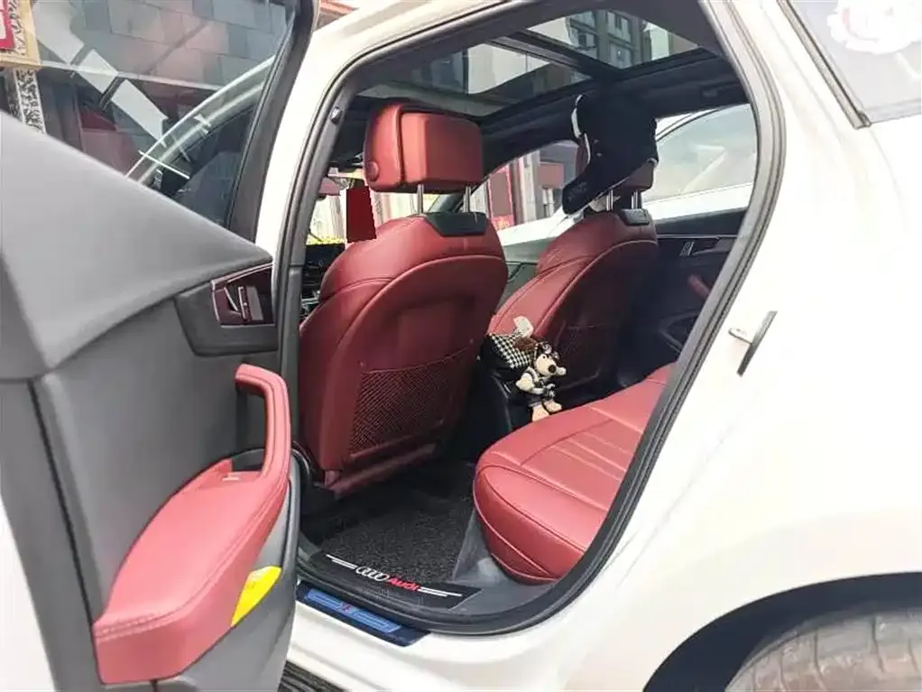 Audi A4L 2025 из CN, фото 6