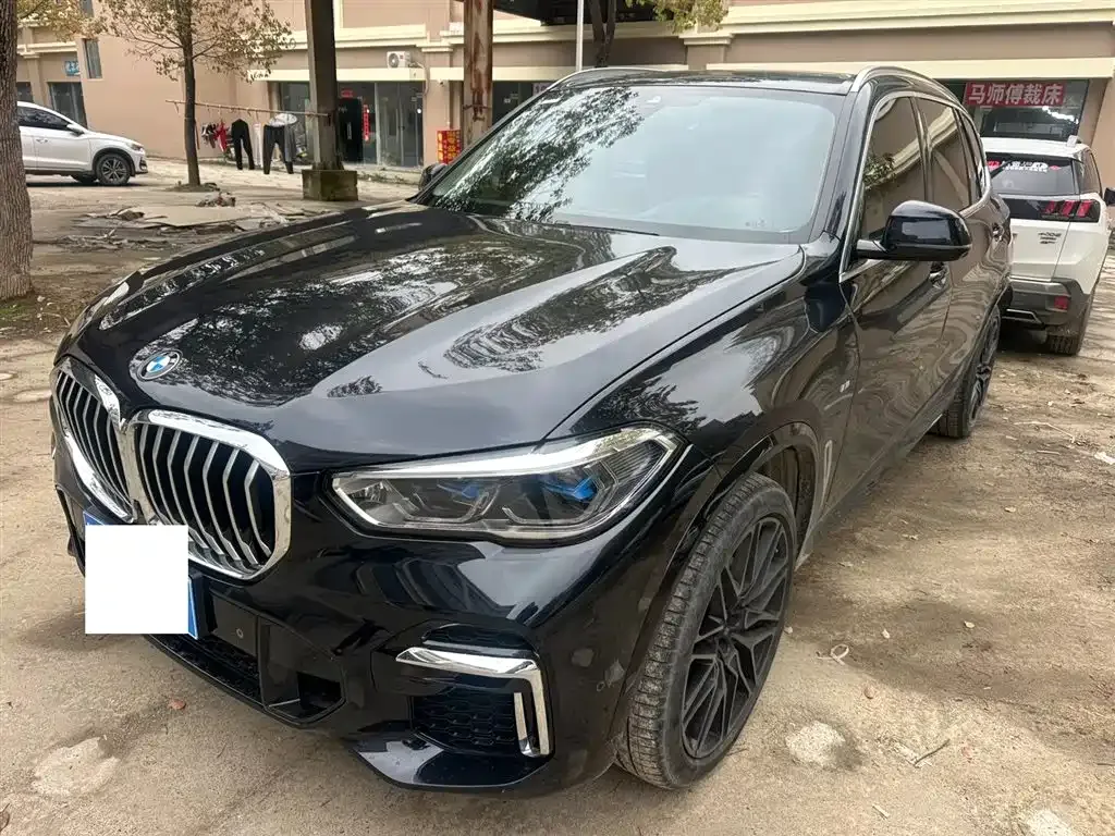 BMW X5 — фото 1
