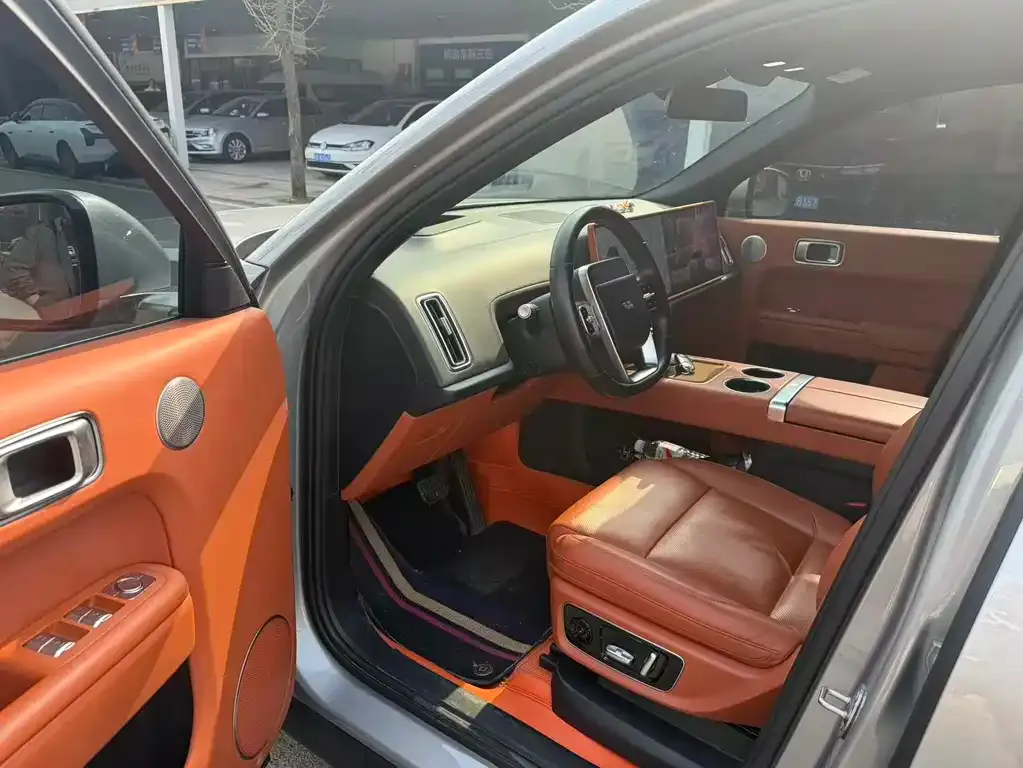 Li Auto L8 2023 из CN, фото 6