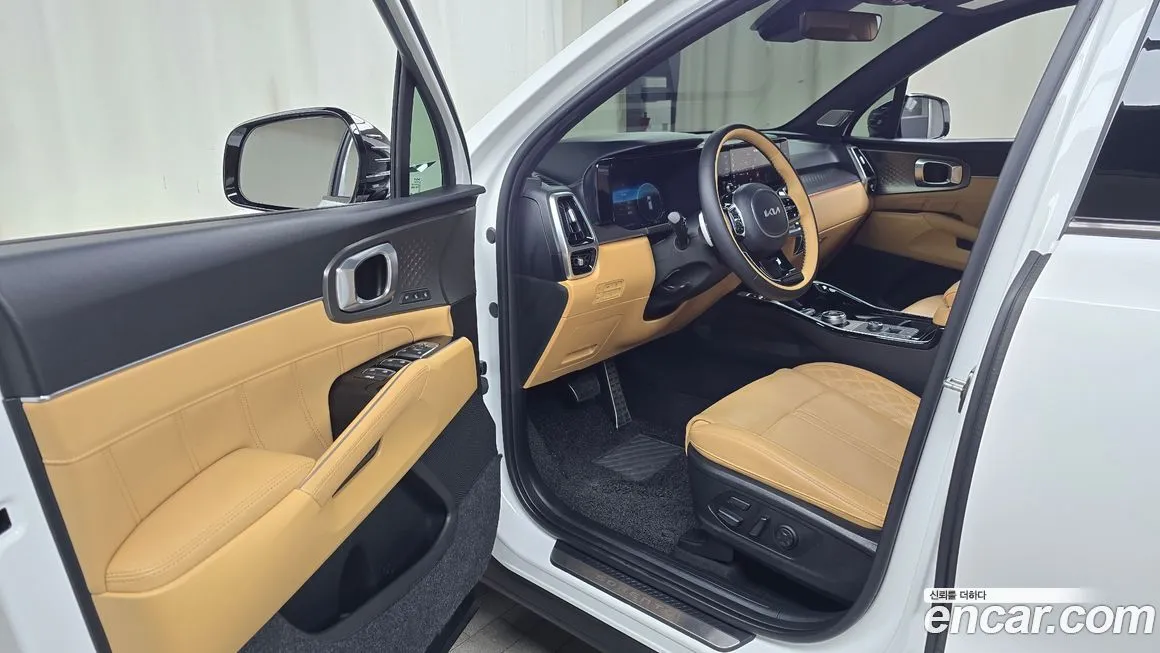 Kia Sorento — фото 8