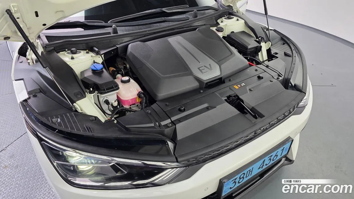 Kia EV6 2022 из KR, фото 5