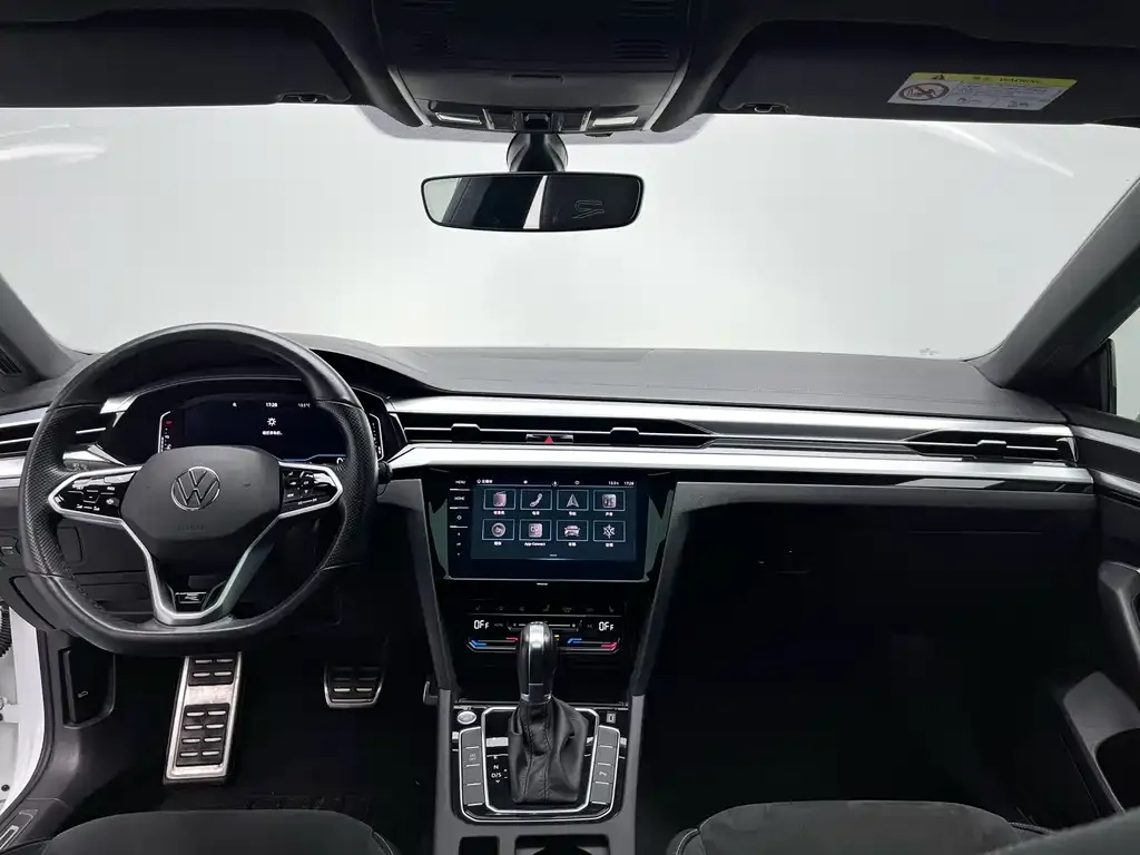 Volkswagen CC 2022 из CN, фото 8