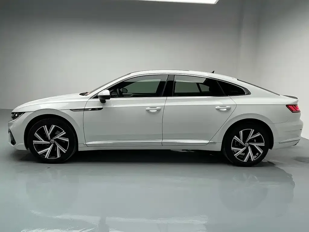 Volkswagen CC 2022 из CN, фото 6