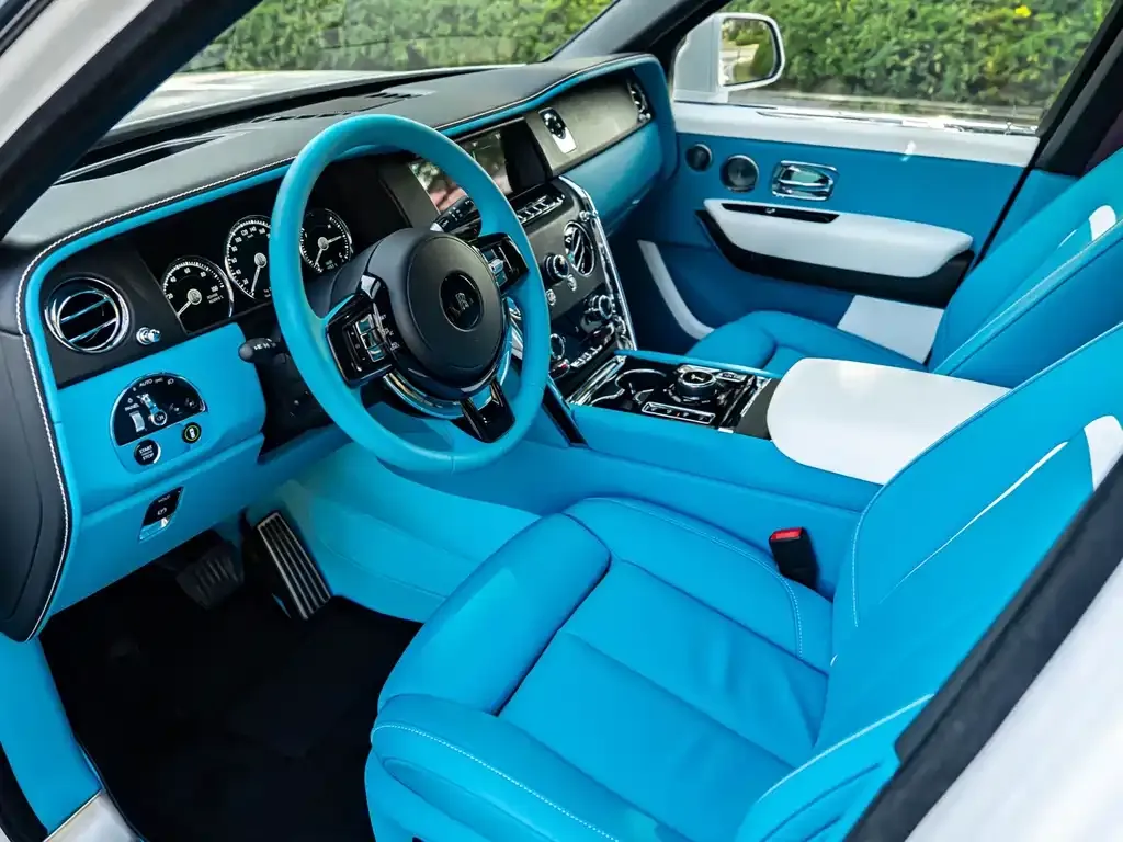 Rolls-Royce Cullinan 2021 из CN, фото 4