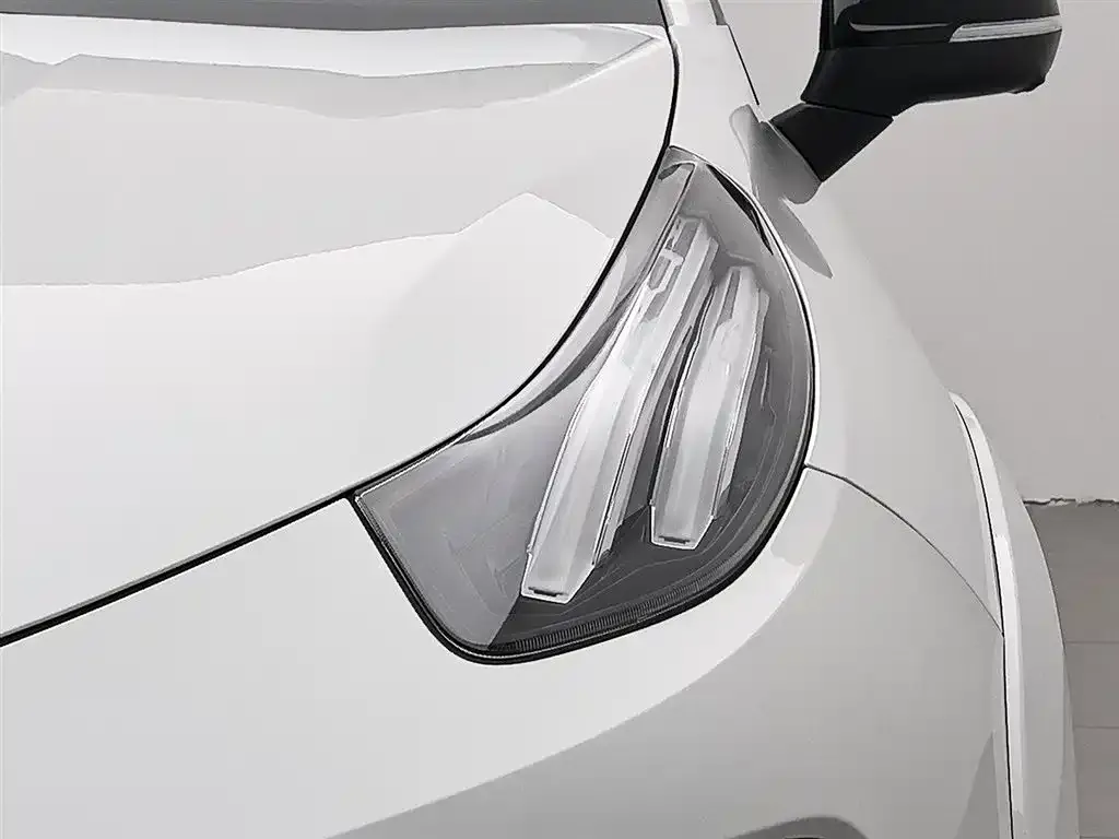 Lynk & Co 02 Hatchback 2023 из CN, фото 9