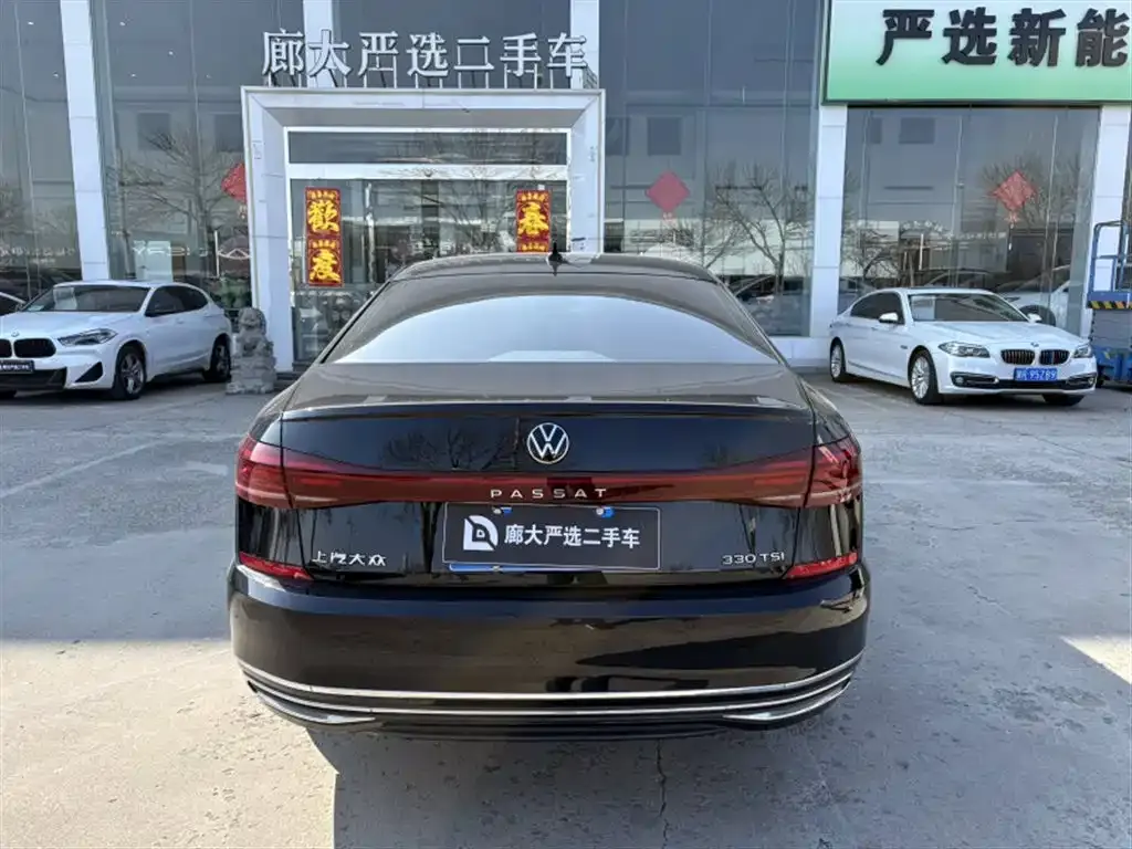 Volkswagen Passat — фото 4