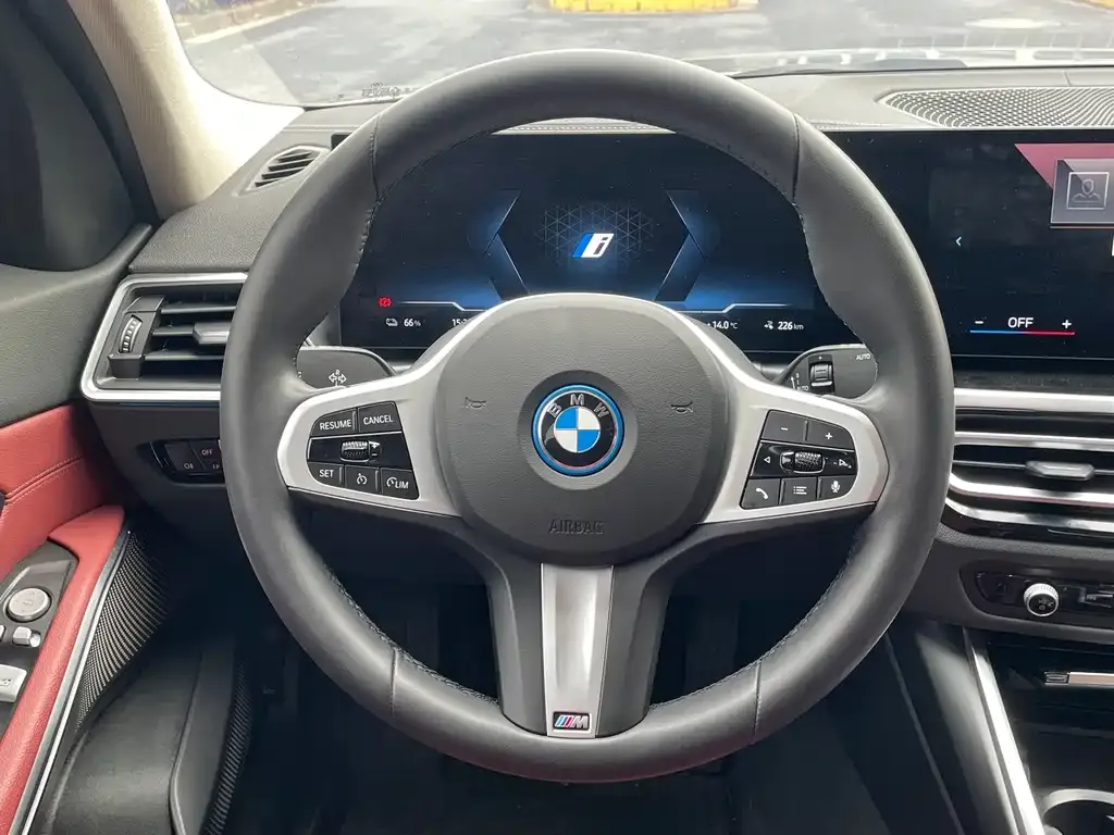 BMW i3 2024 из CN, фото 4