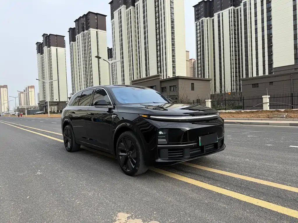 Li Auto L7