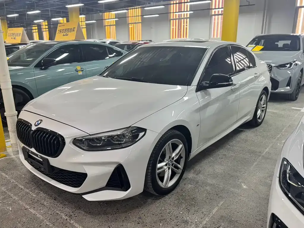 BMW 1 Series — фото 1