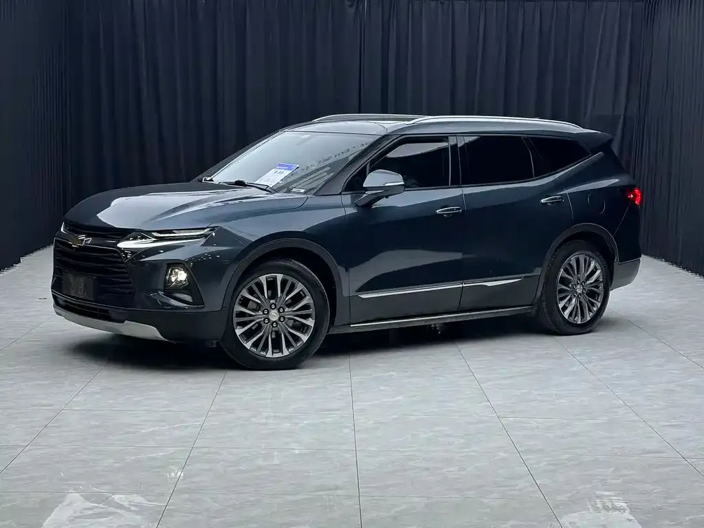 Chevrolet Blazer — фото 1