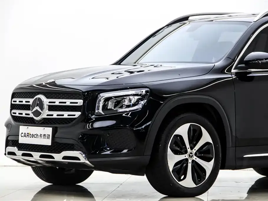 Mercedes-Benz GLB — фото 7
