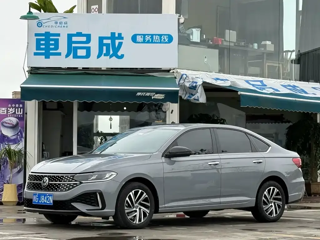 Volkswagen Lavida 2023 из CN, фото 1