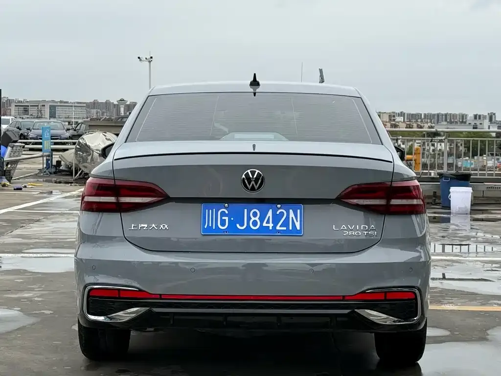 Volkswagen Lavida 2023 из CN, фото 5