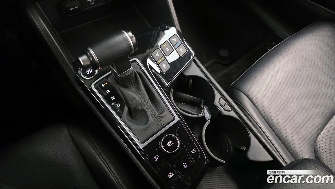 Kia Sportage — фото 9