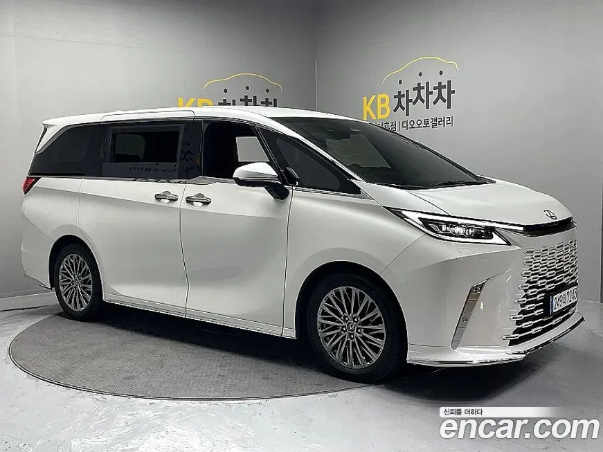 Lexus LM 2025 из KR, фото 1