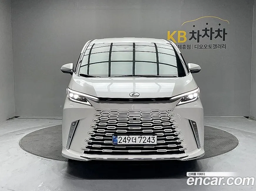 Lexus LM 2025 из KR, фото 9