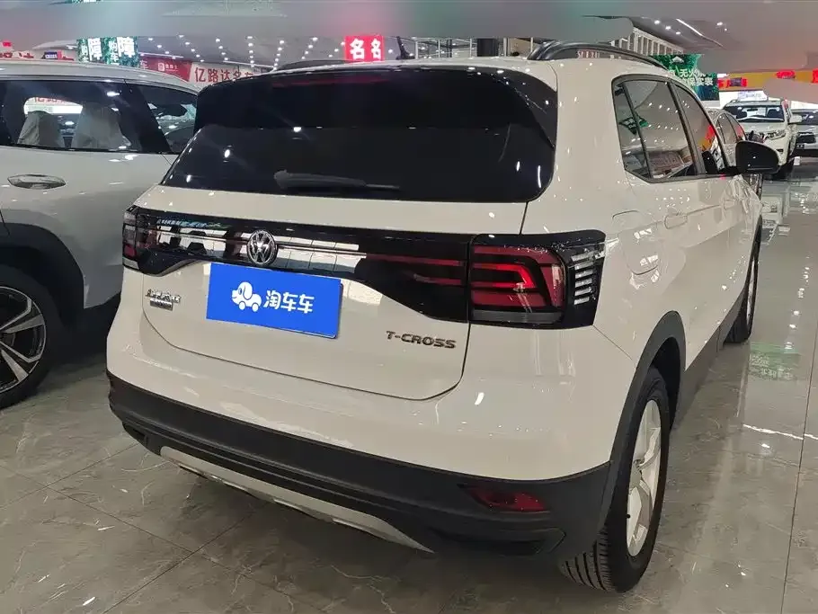 Volkswagen T-Cross — фото 9