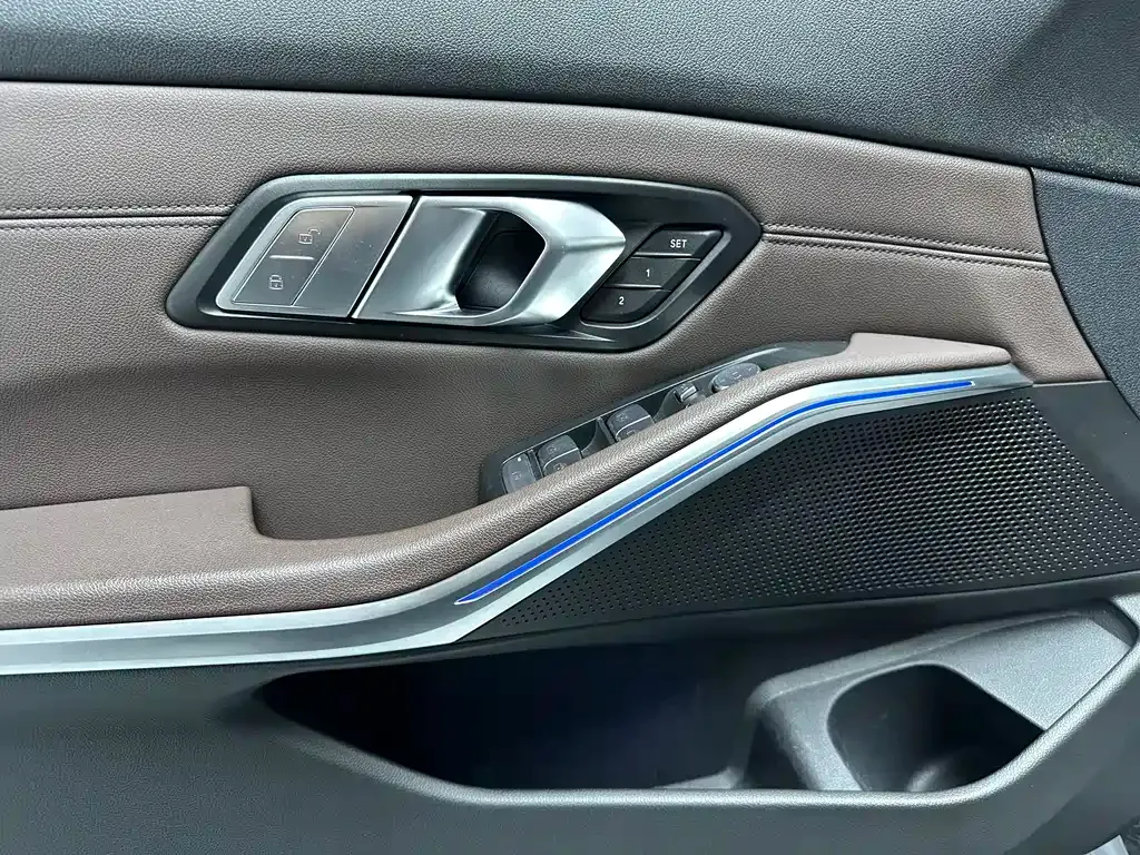 BMW 3 Series — фото 10