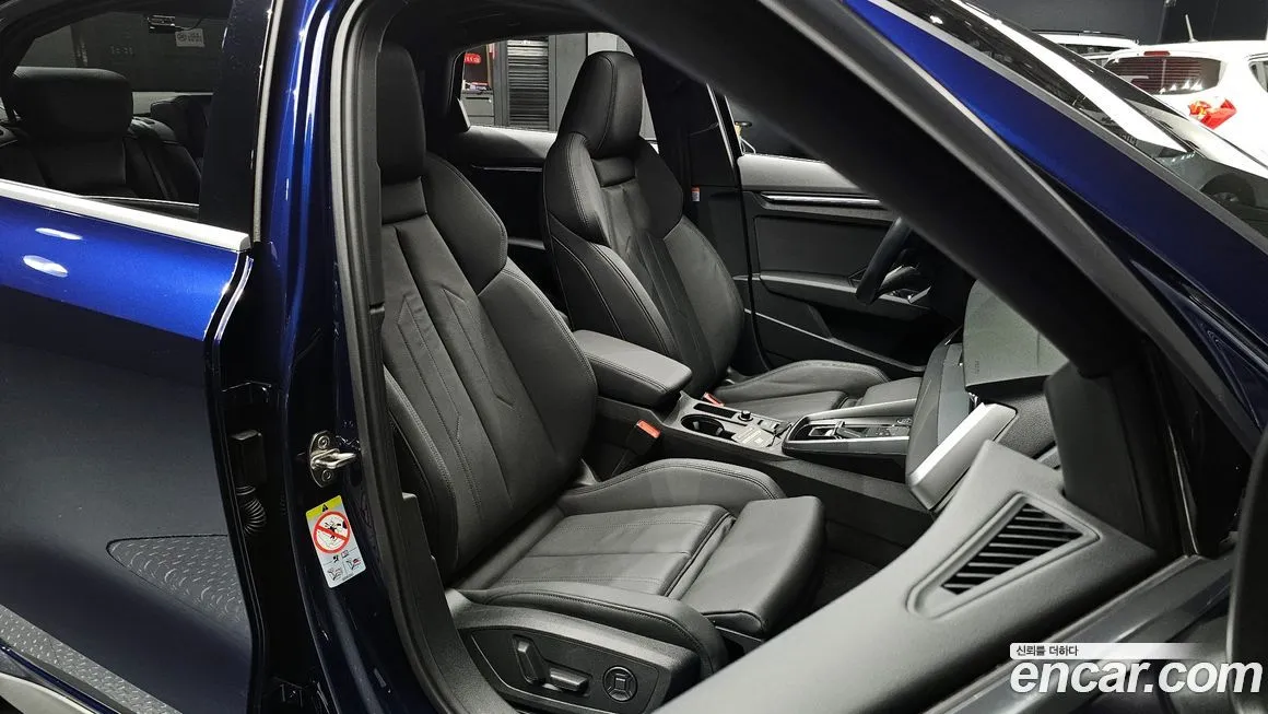 Audi A3 2023 из KR, фото 3