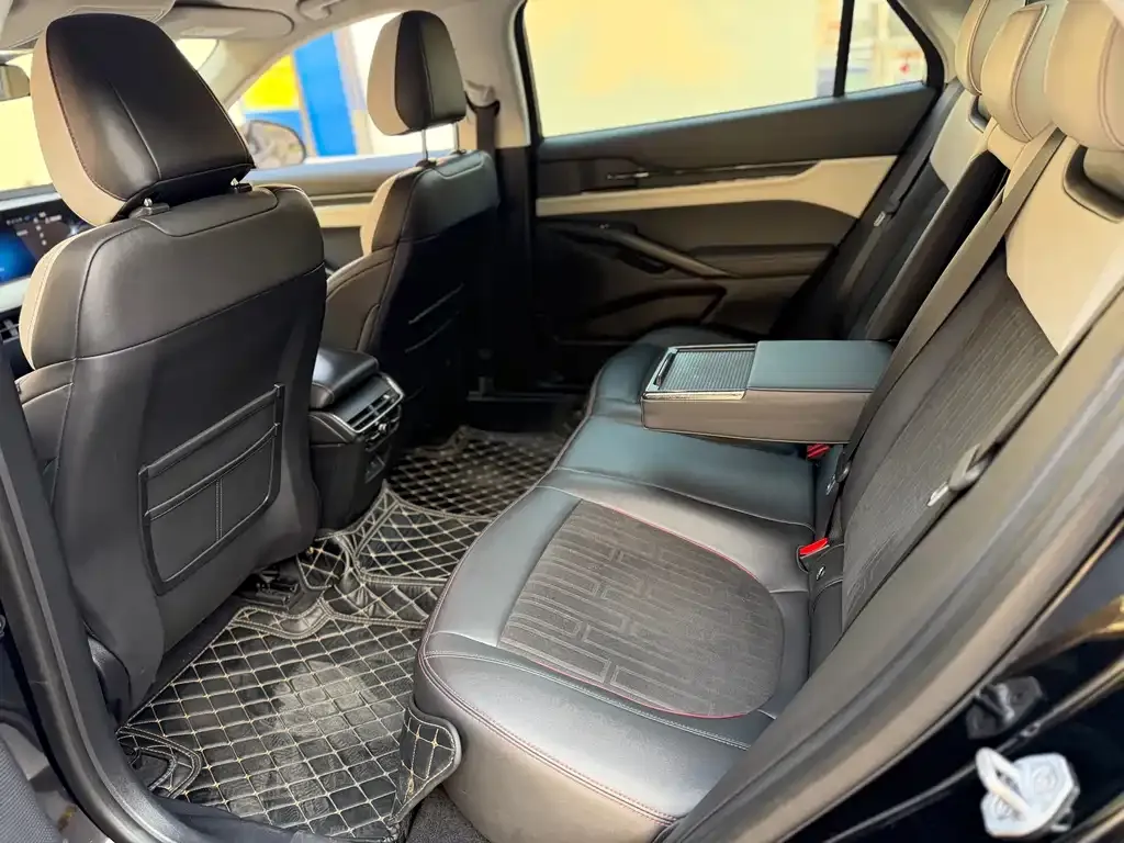 Ford Mondeo 2023 из CN, фото 10