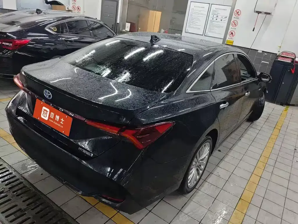 Toyota Avalon 2022 из CN, фото 5