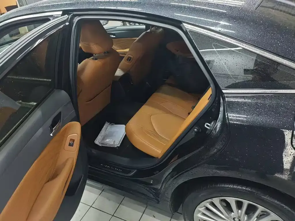 Toyota Avalon 2022 из CN, фото 3