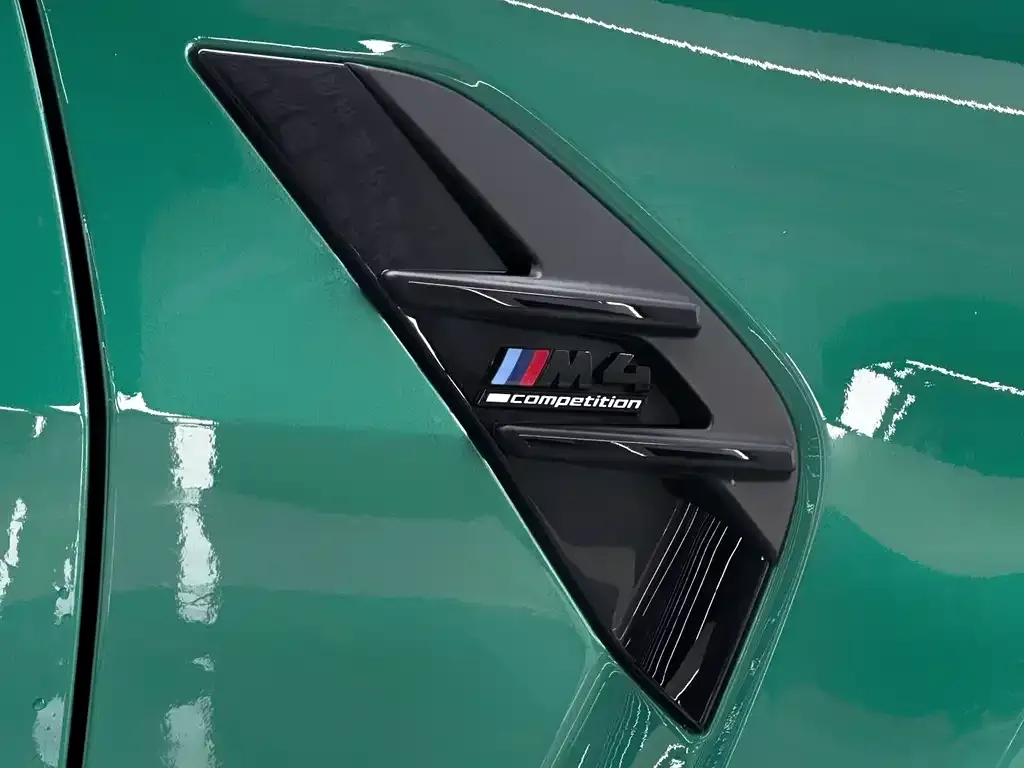 BMW M4 — фото 9