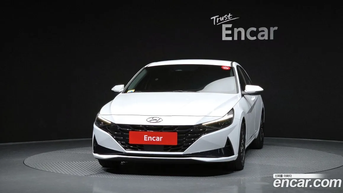 Hyundai AVANTE — фото 2