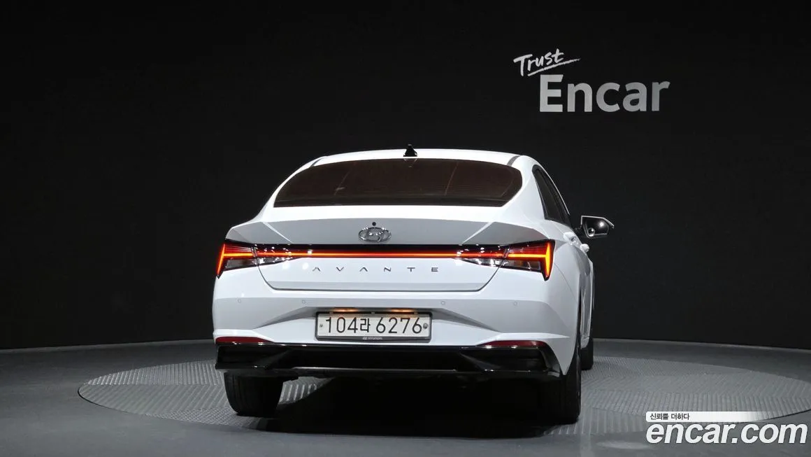 Hyundai AVANTE — фото 4