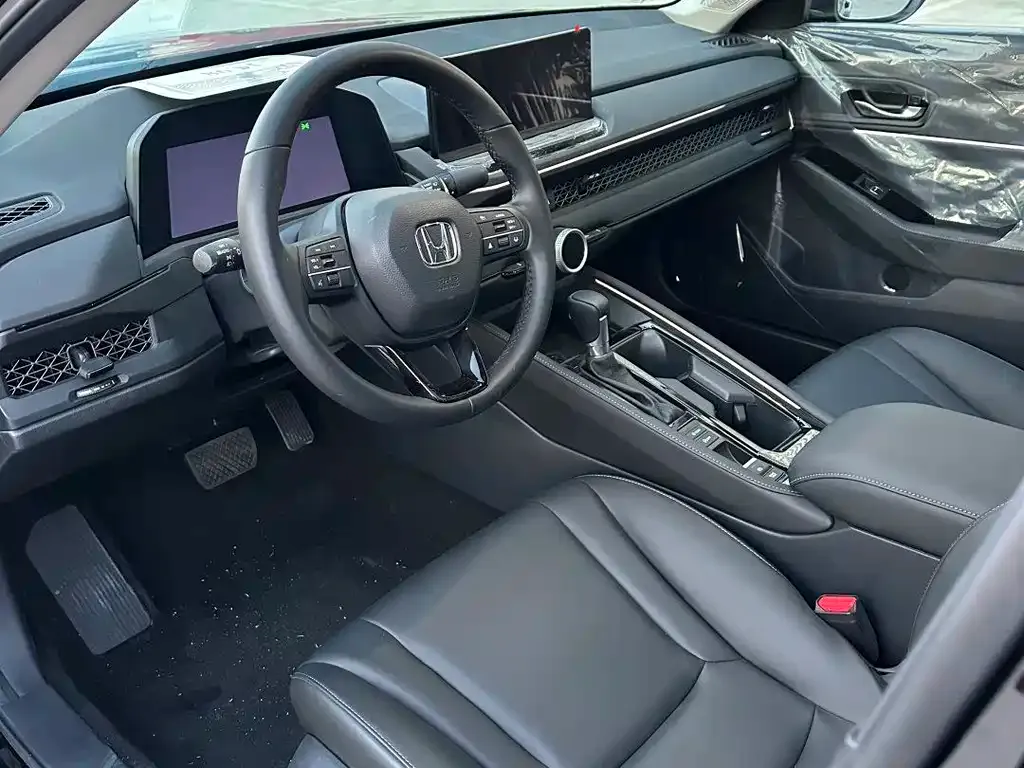 Honda Accord 2024 из CN, фото 4
