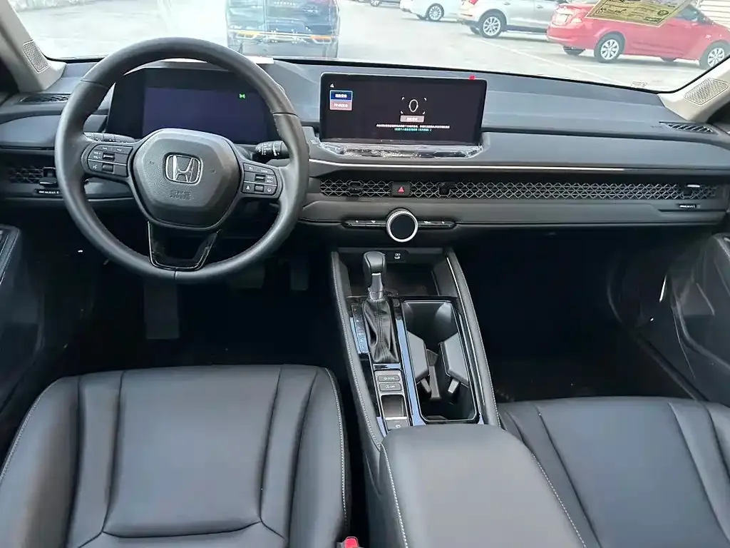 Honda Accord 2024 из CN, фото 3