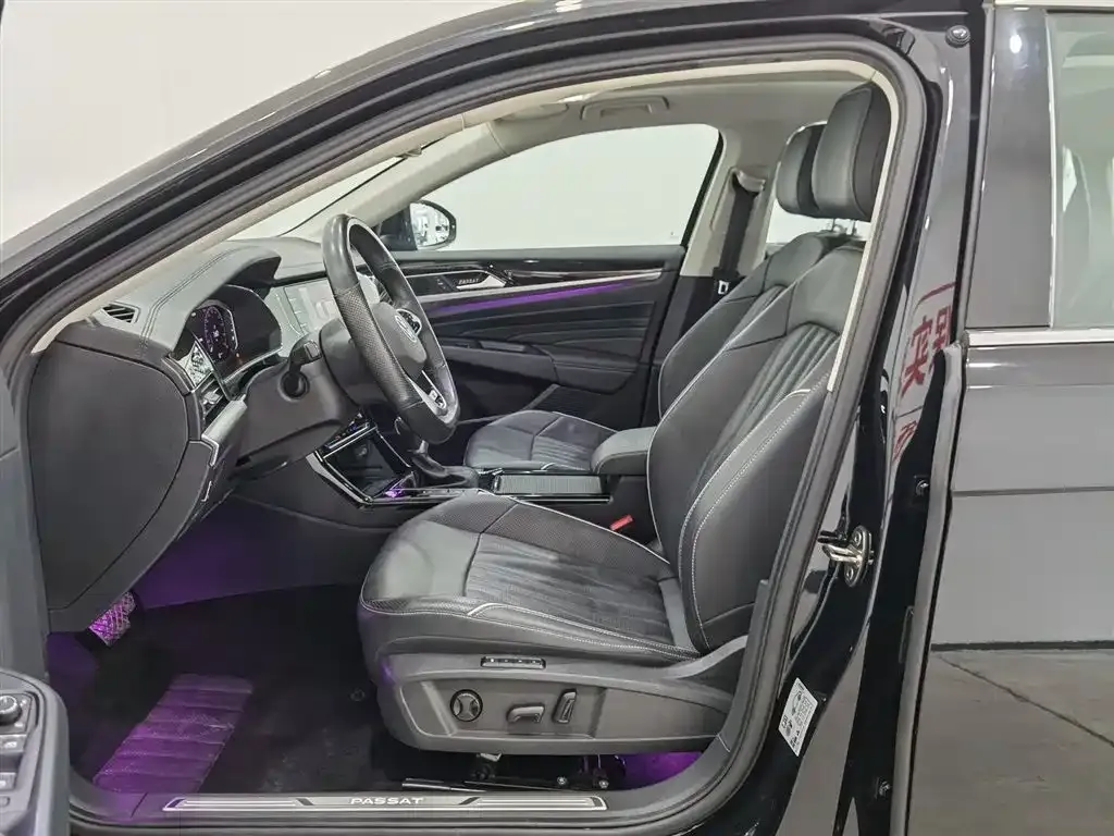 Volkswagen Passat — фото 8