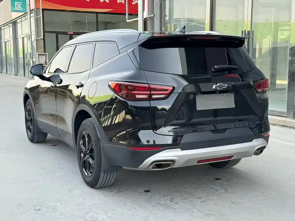 Chevrolet Blazer 2023 из CN, фото 8