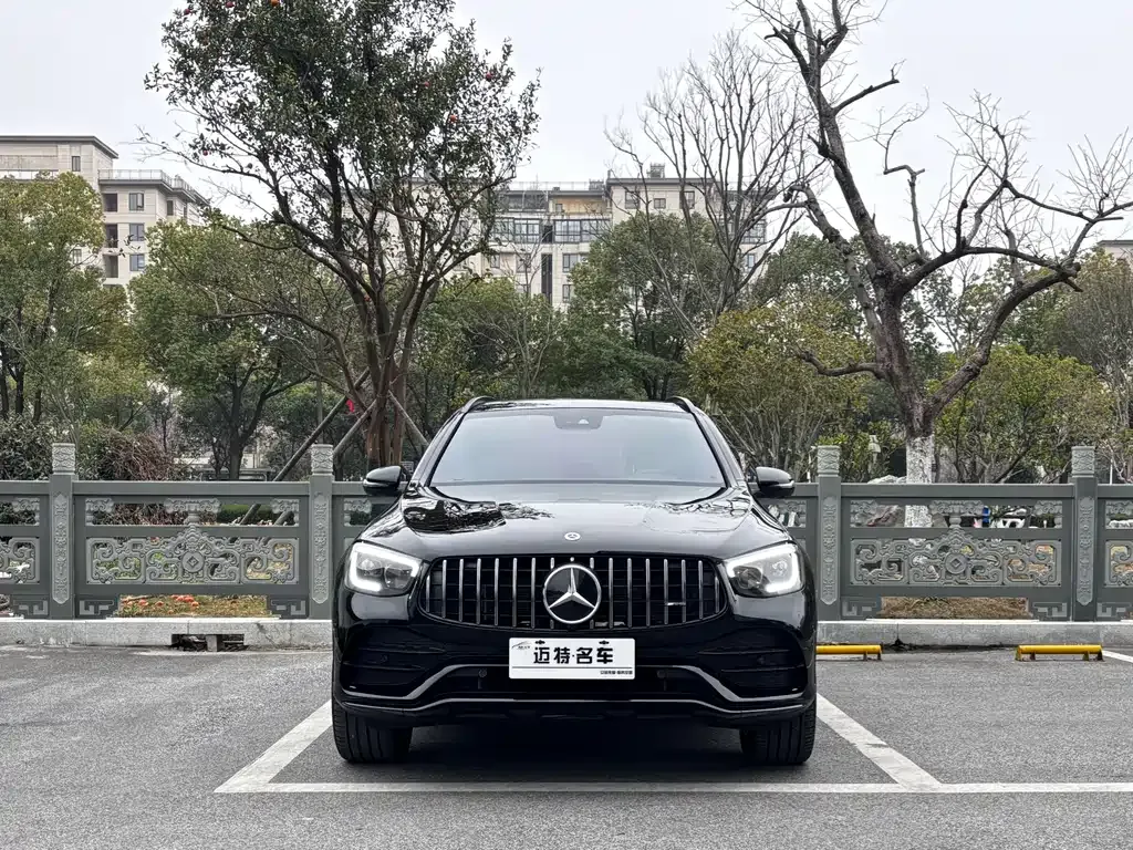 Mercedes-Benz GLC AMG — фото 10