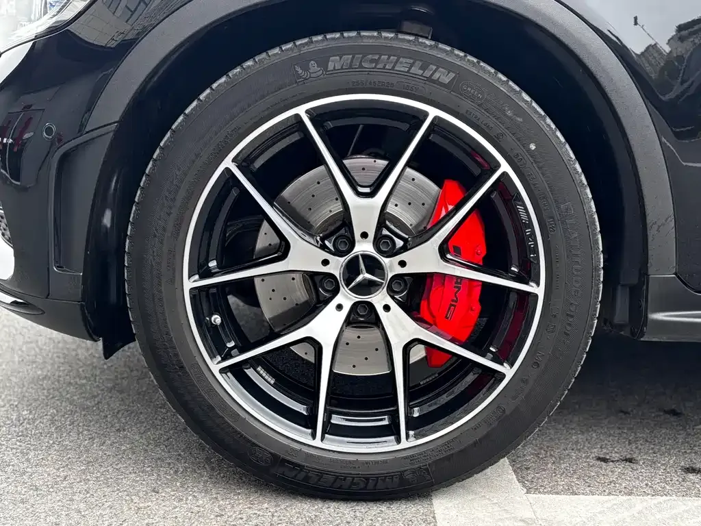 Mercedes-Benz GLC AMG — фото 8