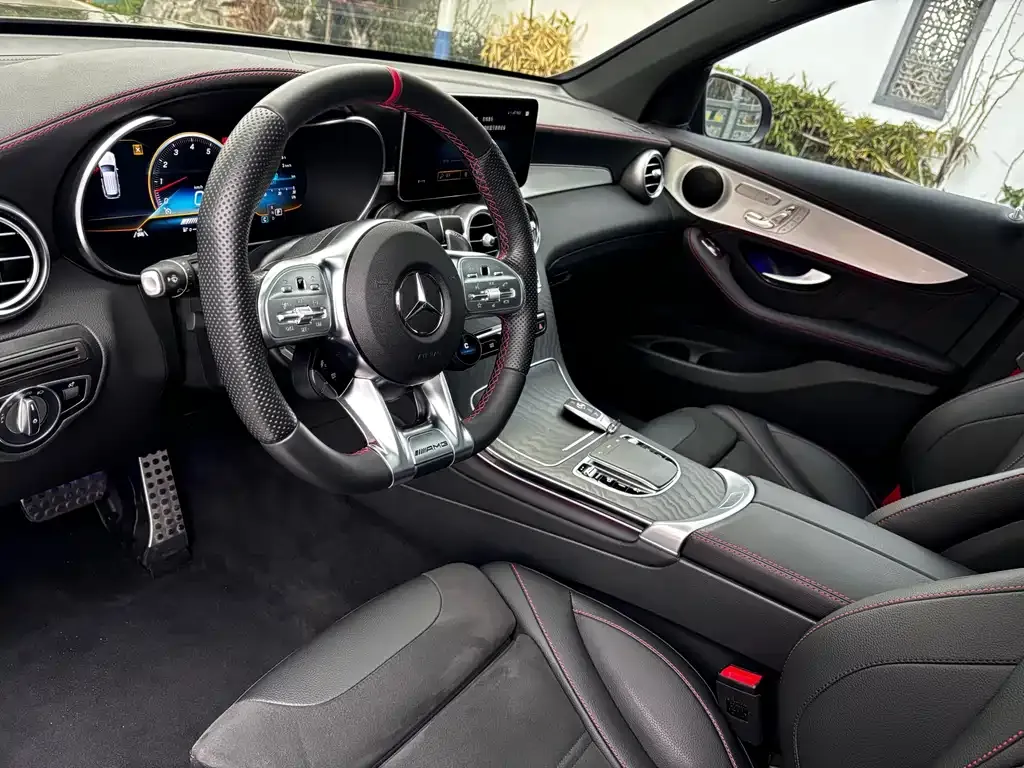 Mercedes-Benz GLC AMG — фото 3