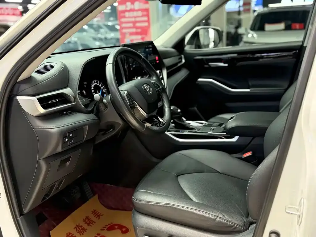 Toyota Highlander 2022 из CN, фото 5