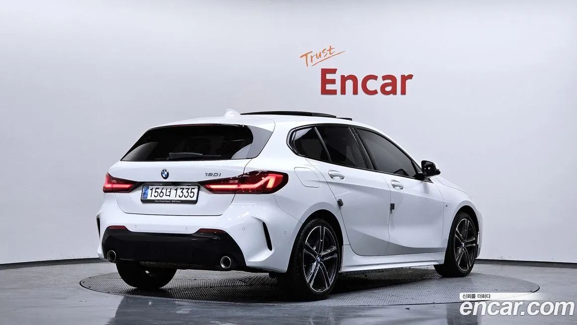BMW 1-Series 2023 из KR, фото 4
