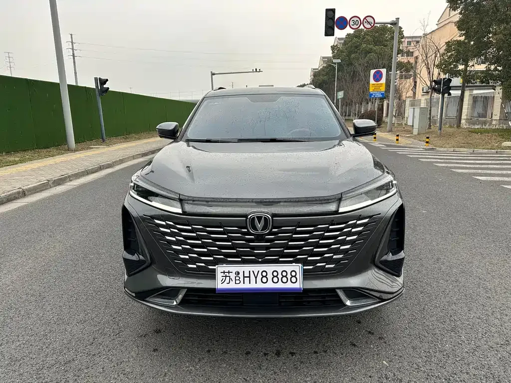 Changan CS75PLUS — фото 3