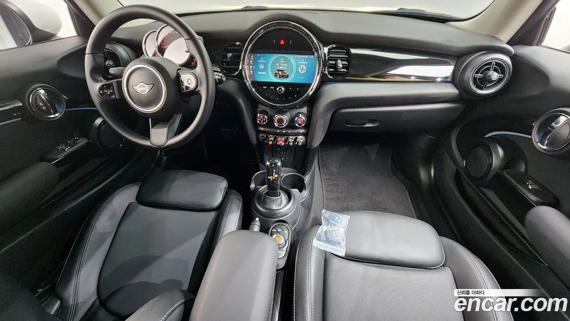 Mini Cooper 2022 из KR, фото 9