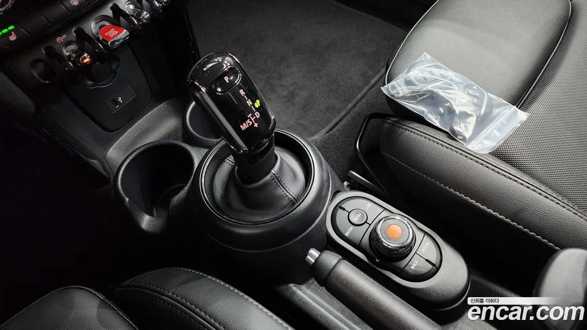 Mini Cooper 2022 из KR, фото 10